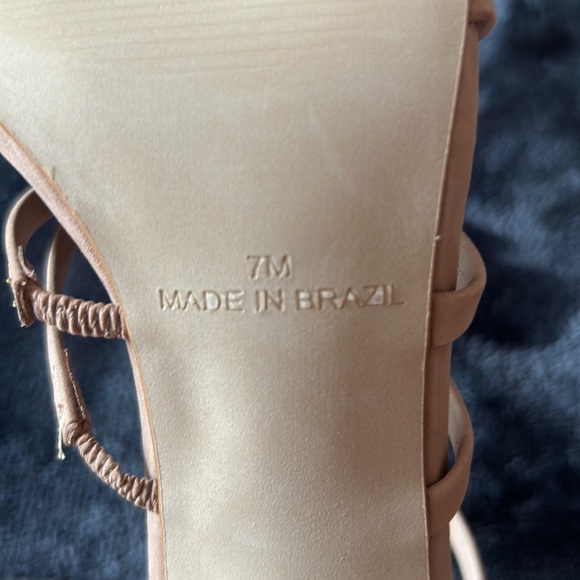 Steve Madden Nude Heels - Picture 7 of 8
